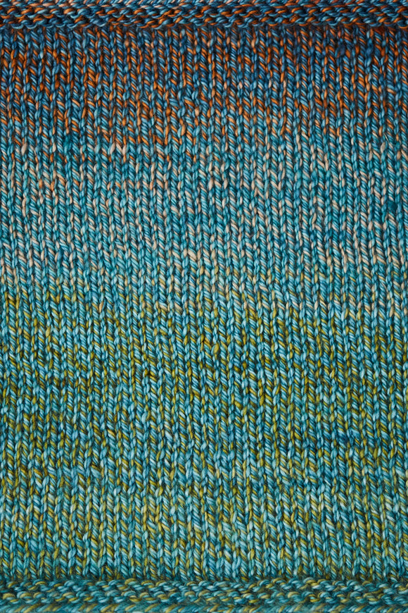 Urth Yarns | Spiral Grain Light Worsted | Sycamore