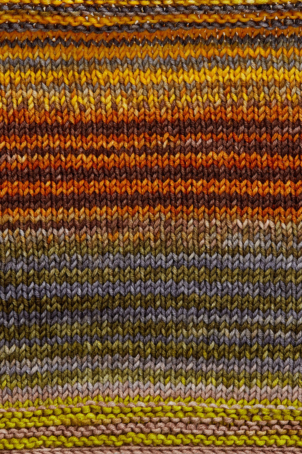 Urth Yarns | Uneek Worsted | Colour 4001 - 0
