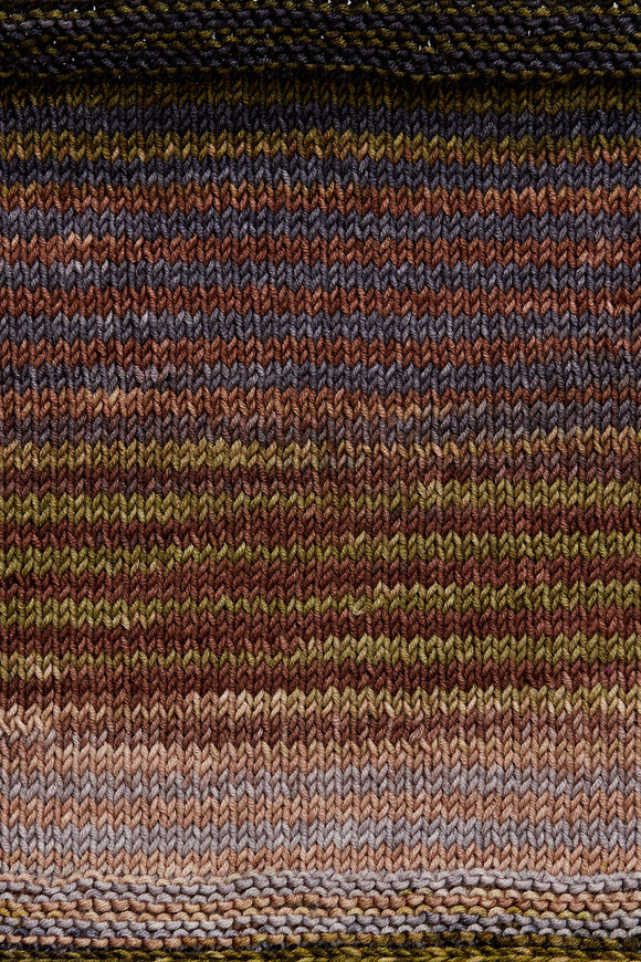 Urth Yarns | Uneek Worsted | Colour 4006