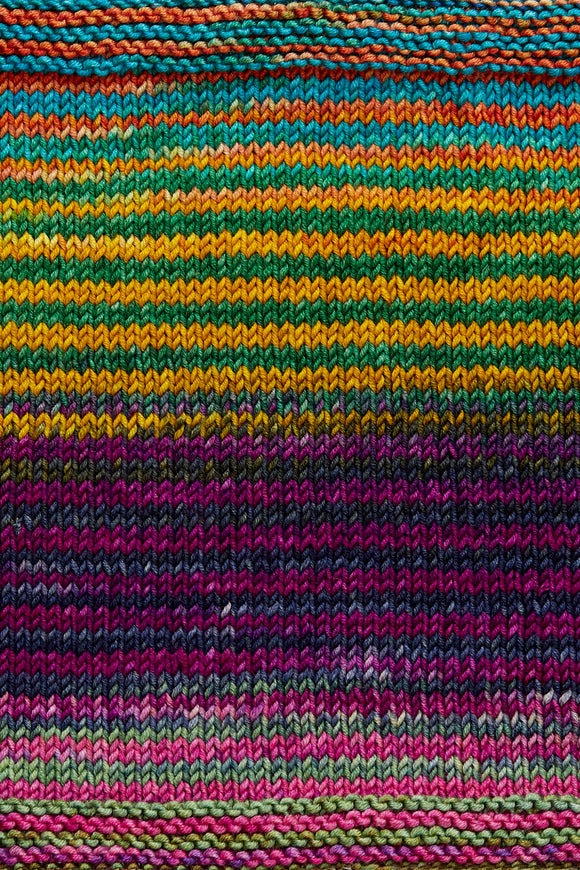 Urth Yarns | Uneek Worsted | Colour 4010