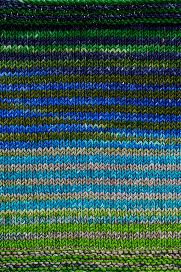 Urth Yarns | Uneek Worsted | Colour 4025 - 0