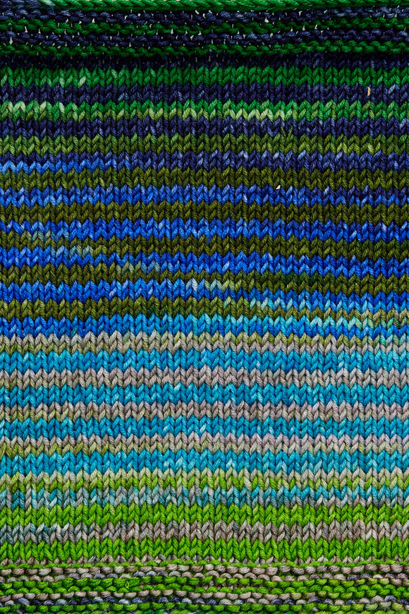 Urth Yarns | Uneek Worsted | Colour 4025