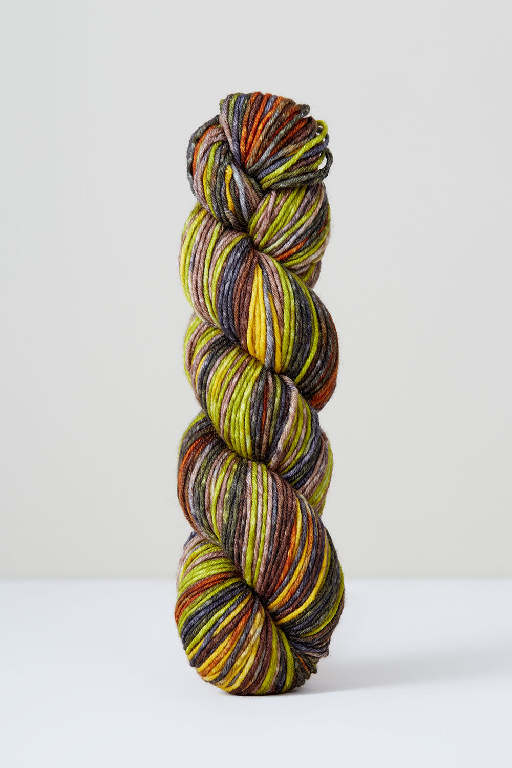Urth Yarns | Uneek Worsted | Colour 4001