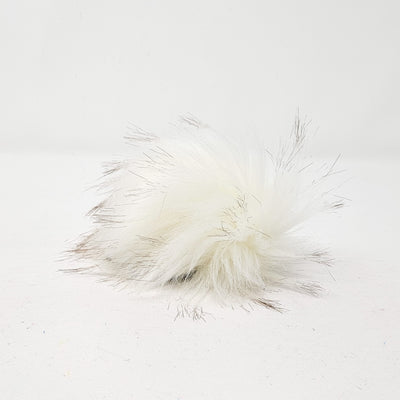 Arctic White 2.0 - Faux Fur Pom Poms