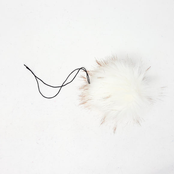 Arctic White 3.0 - Faux Fur Pom Poms