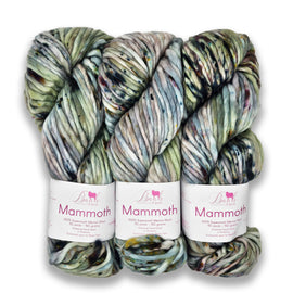 Baah Yarn Mammoth - Green is the Color