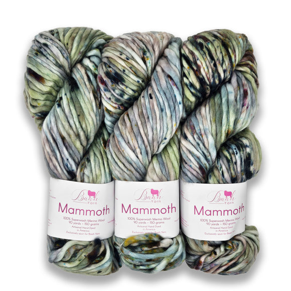 Baah Yarn Mammoth - Green is the Color