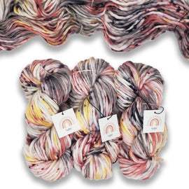 Knotted by Nish | Super Bulky | Wildfire Sunset