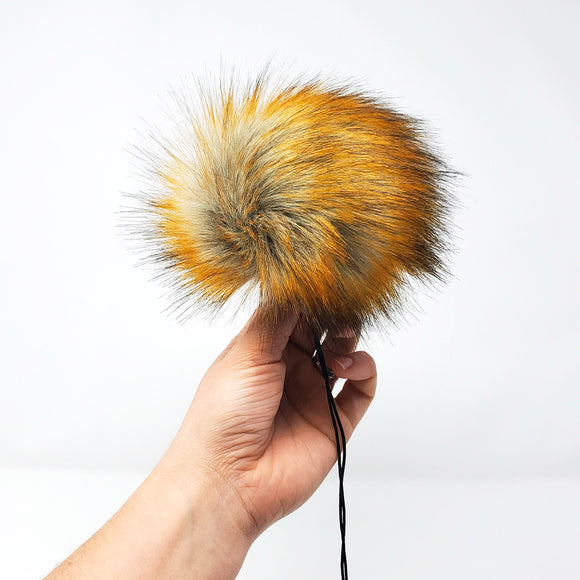 Foxy - Faux Fur Pom Poms