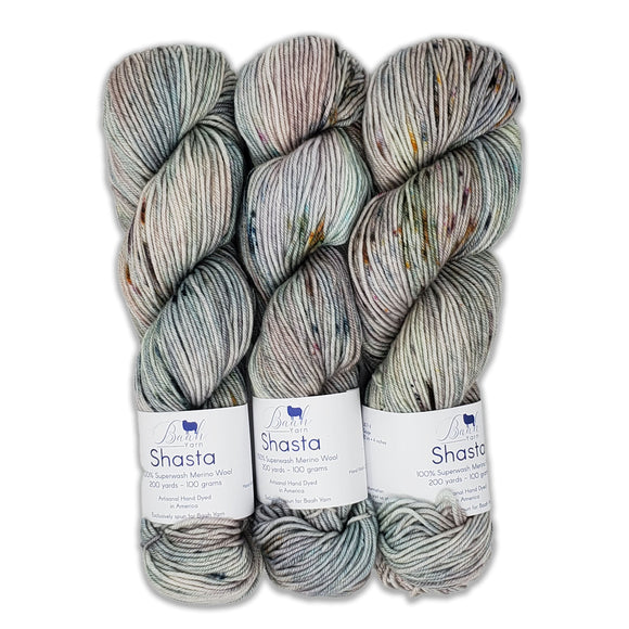 Baah Yarn Shasta - Green is The Color