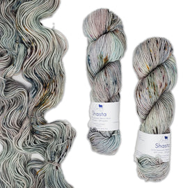 Baah Yarn Shasta - Green is The Color