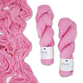 Baah Yarn Shasta - Pink Nail Polish
